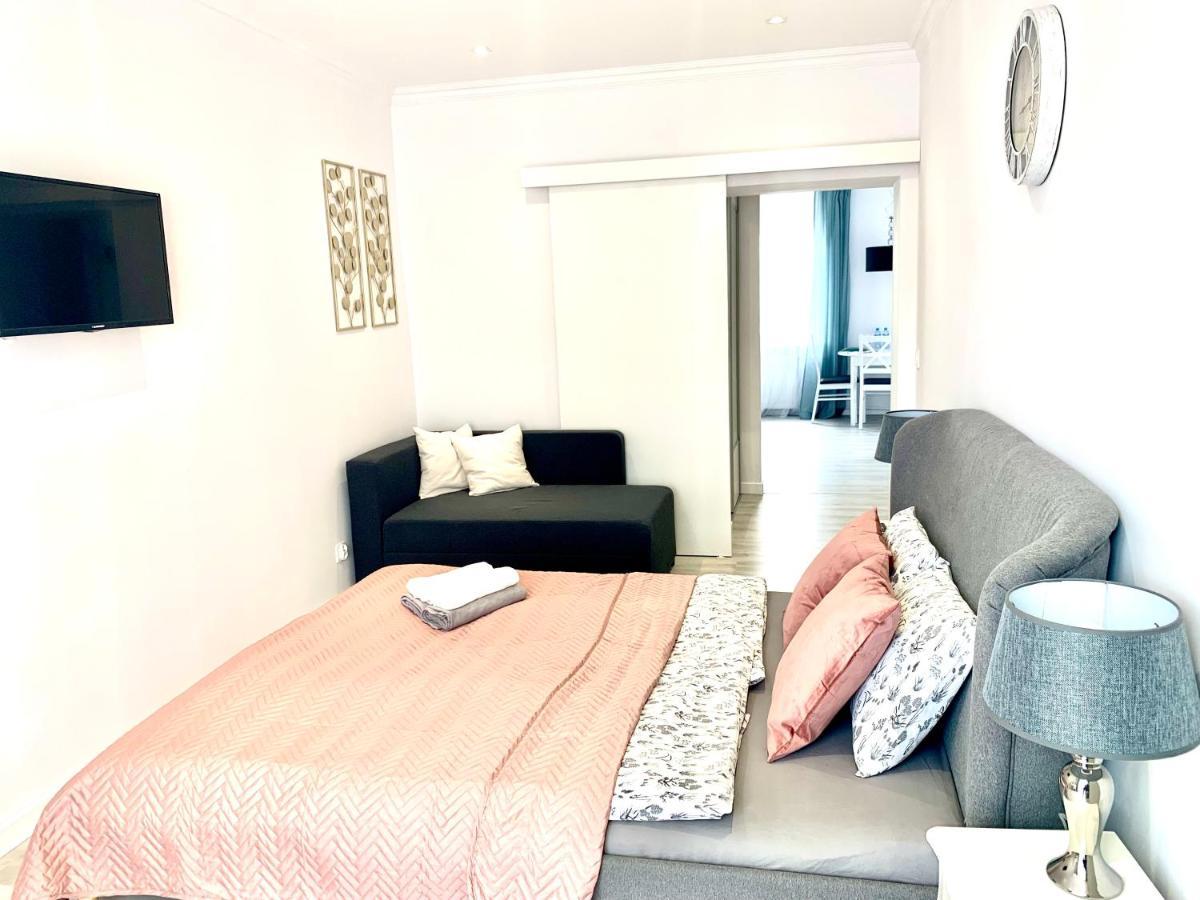 Apartamenty Sienkiewicza - Bezplatny Parking, Centrum, Park, Fv Kielce Esterno foto