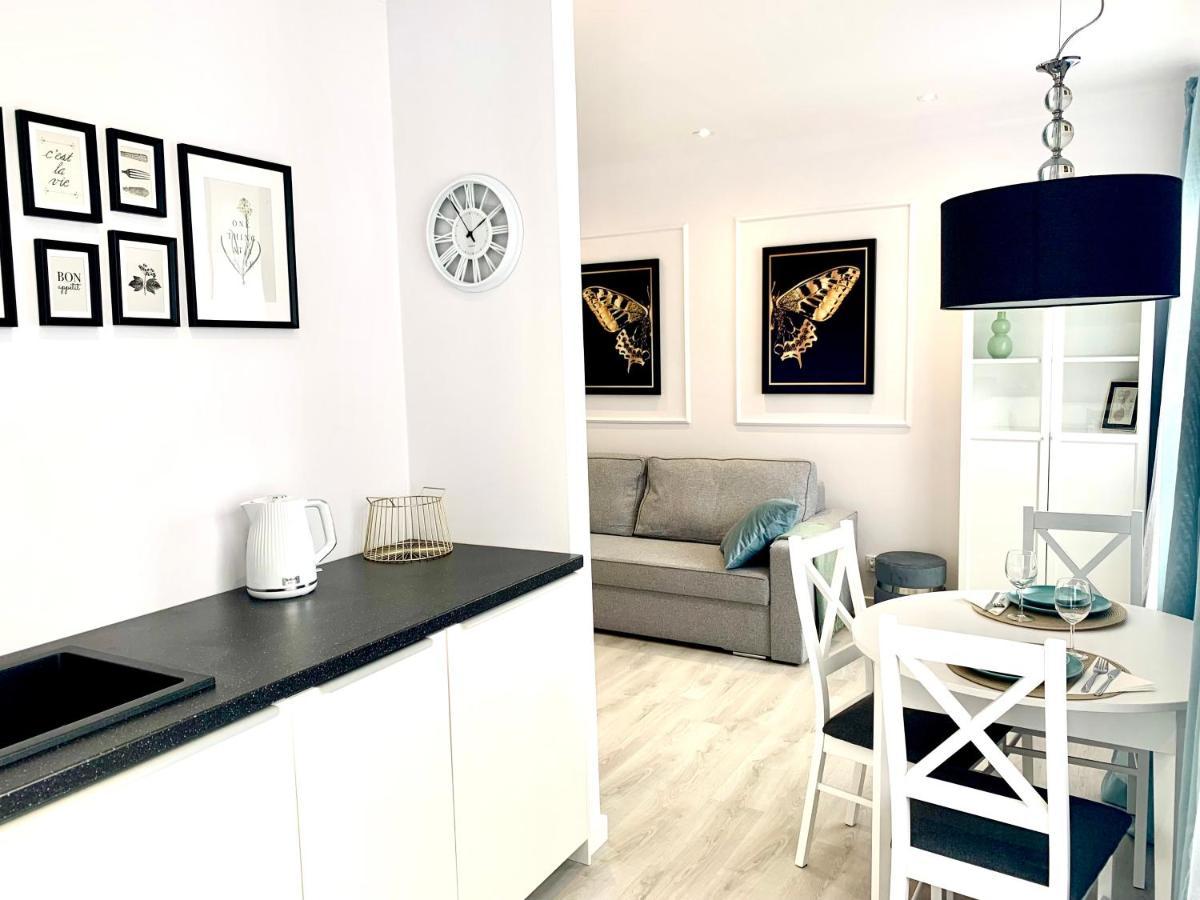 Apartamenty Sienkiewicza - Bezplatny Parking, Centrum, Park, Fv Kielce Esterno foto