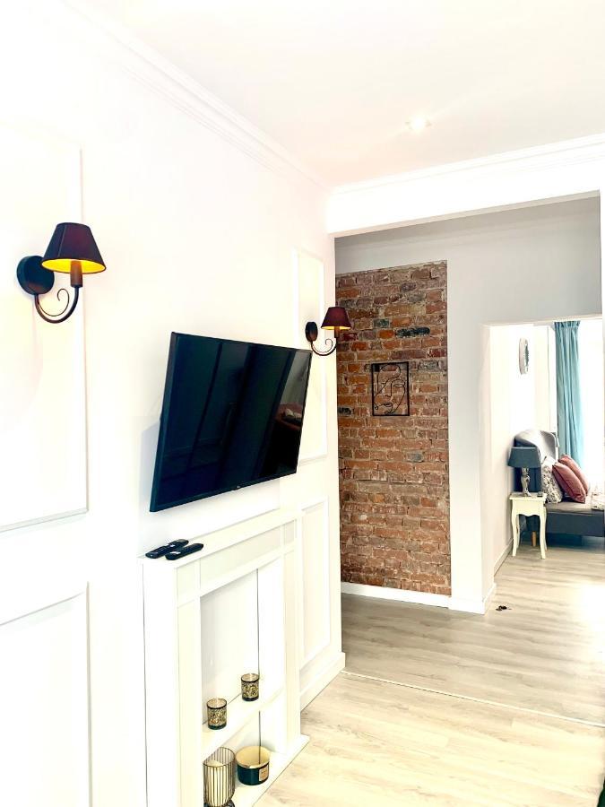 Apartamenty Sienkiewicza - Bezplatny Parking, Centrum, Park, Fv Kielce Esterno foto