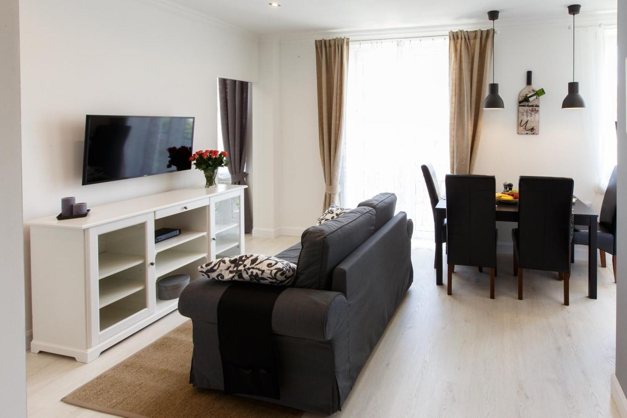 Apartamenty Sienkiewicza - Bezplatny Parking, Centrum, Park, Fv Kielce Esterno foto