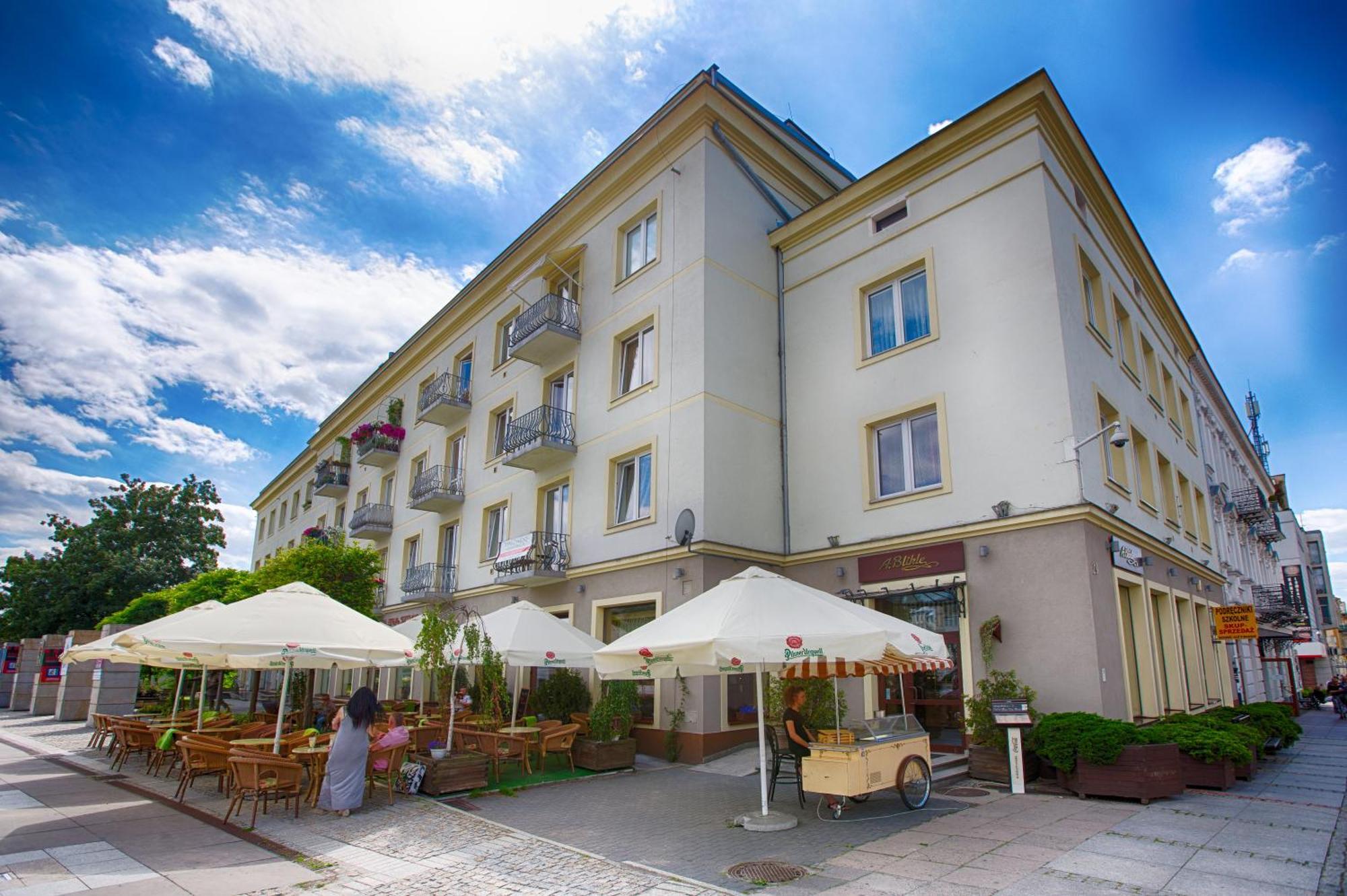 Apartamenty Sienkiewicza - Bezplatny Parking, Centrum, Park, Fv Kielce Esterno foto