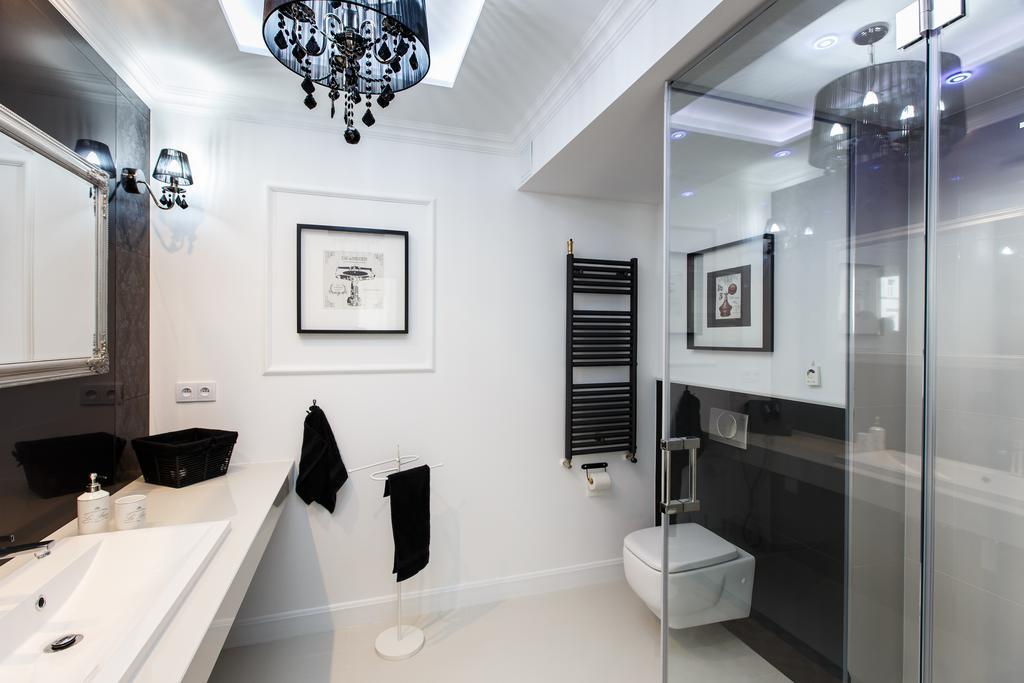 Apartamenty Sienkiewicza - Bezplatny Parking, Centrum, Park, Fv Kielce Esterno foto