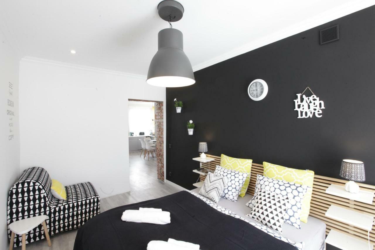 Apartamenty Sienkiewicza - Bezplatny Parking, Centrum, Park, Fv Kielce Esterno foto