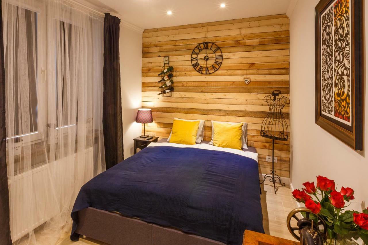Apartamenty Sienkiewicza - Bezplatny Parking, Centrum, Park, Fv Kielce Esterno foto