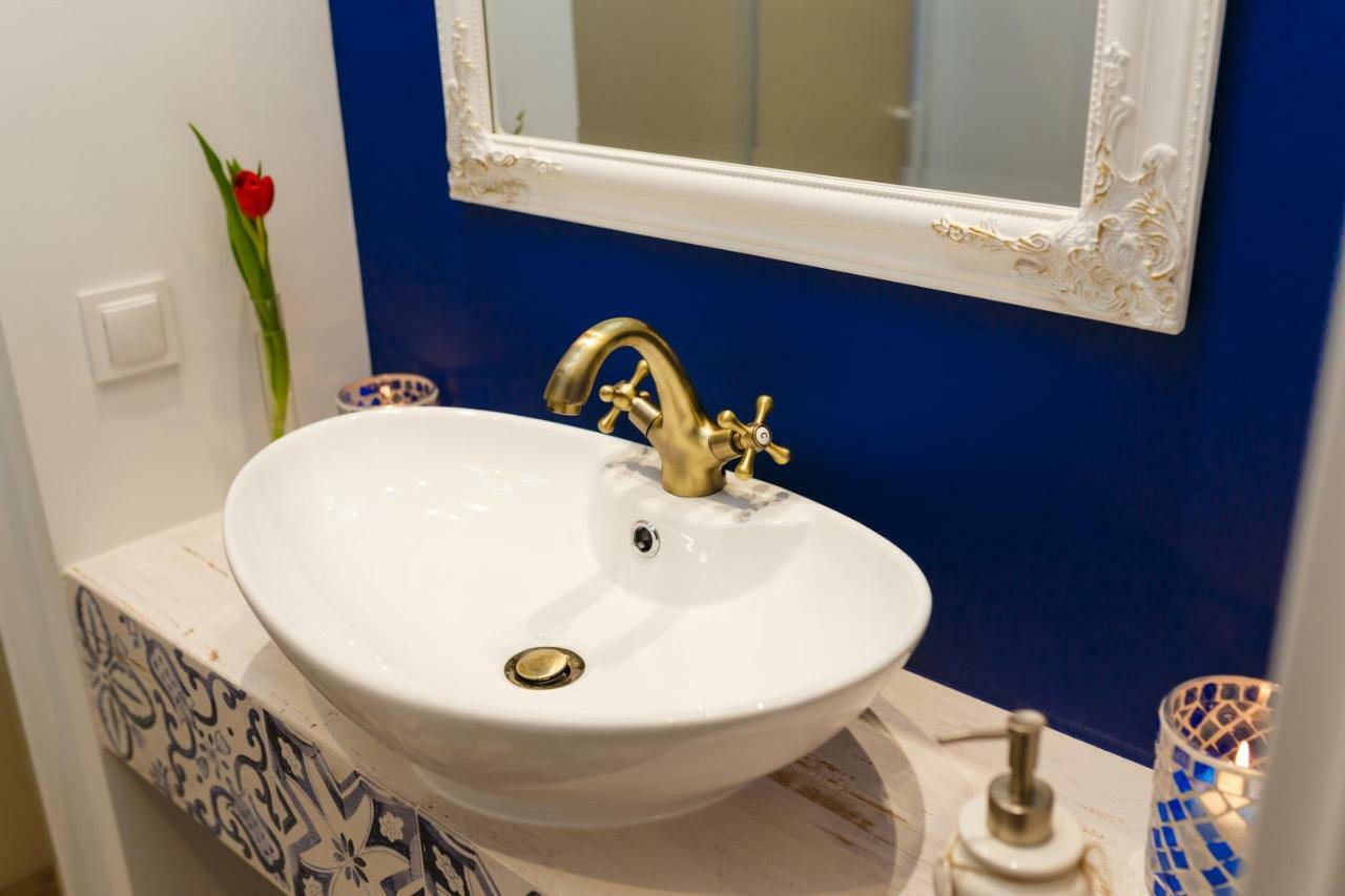 Apartamenty Sienkiewicza - Bezplatny Parking, Centrum, Park, Fv Kielce Esterno foto